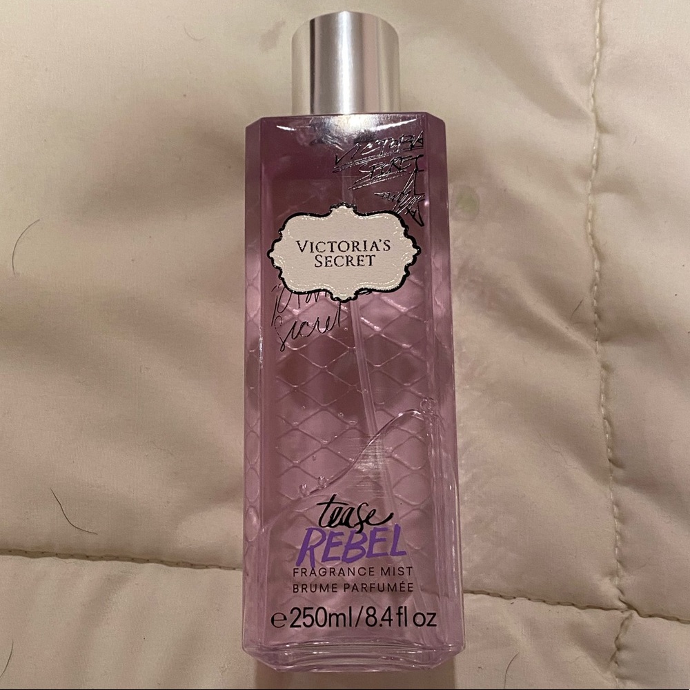 Victoria secret spray